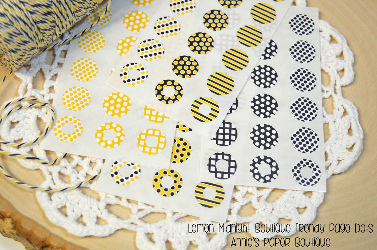 Yellow and Black Trendy Page Dot Reinforcement Stickers