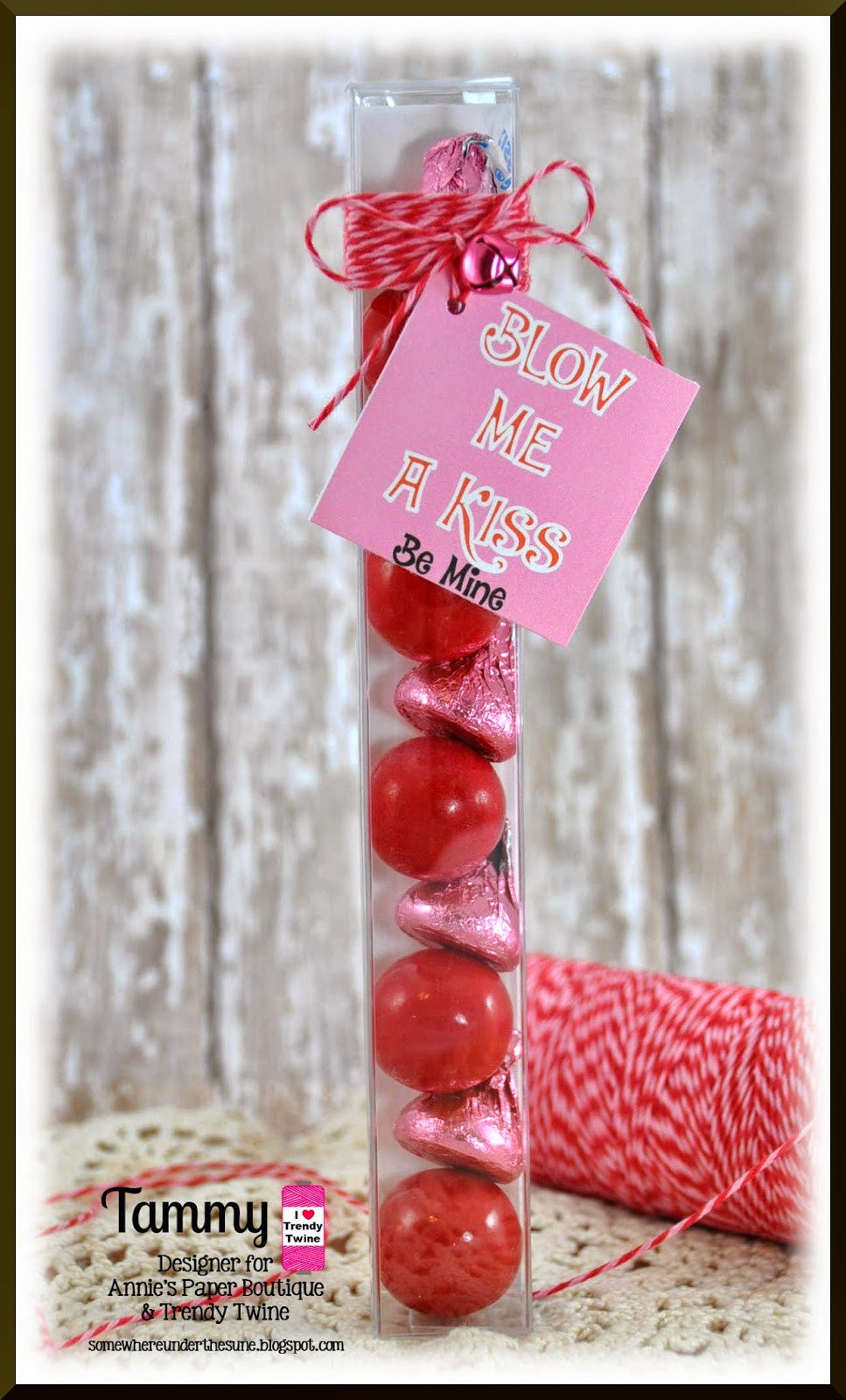Biggie Candy Chutes - 1" x 1" x 8" Clear Boxes