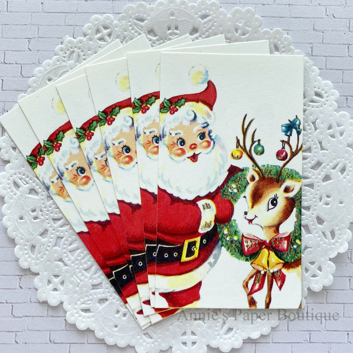 Santa and Reindeer Wreath Retro Tags