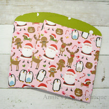 Christmas Chaos Large Paper Pockets