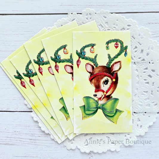 Reindeer Ornaments Retro Tags