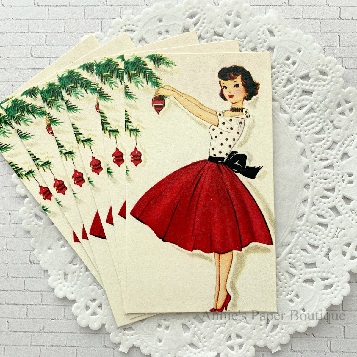 Trimming the Tree Retro Tags