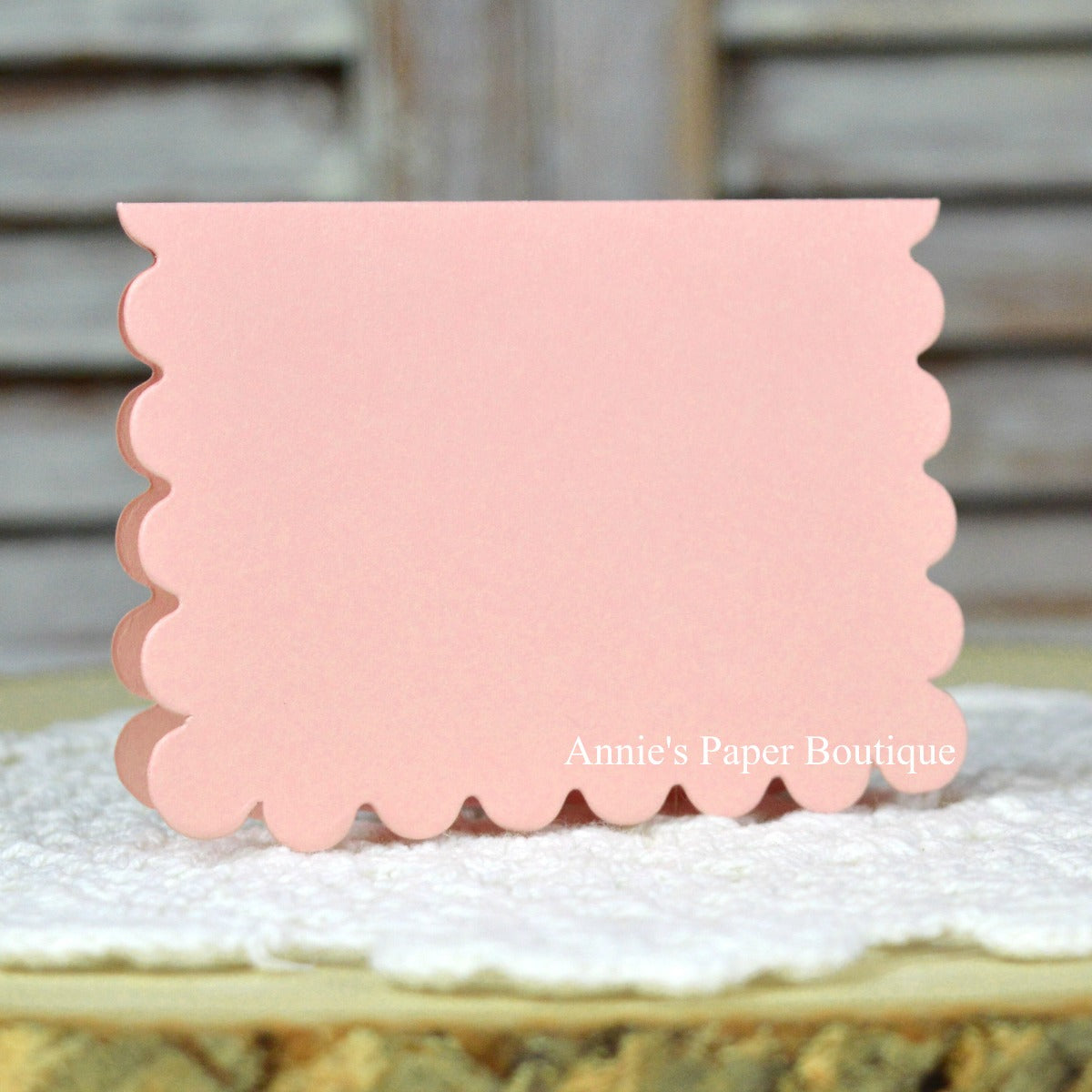 Posy Pink Scallop Note Card