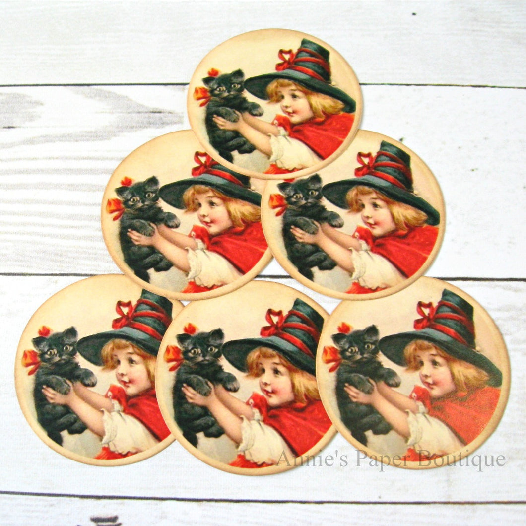 Round Vintage Inspired Halloween Tags